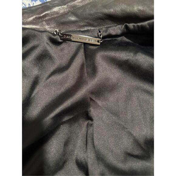 Diane Von Furstenburg 100% Leather Ruffle moto jacket 10 - Picture 5 of 13